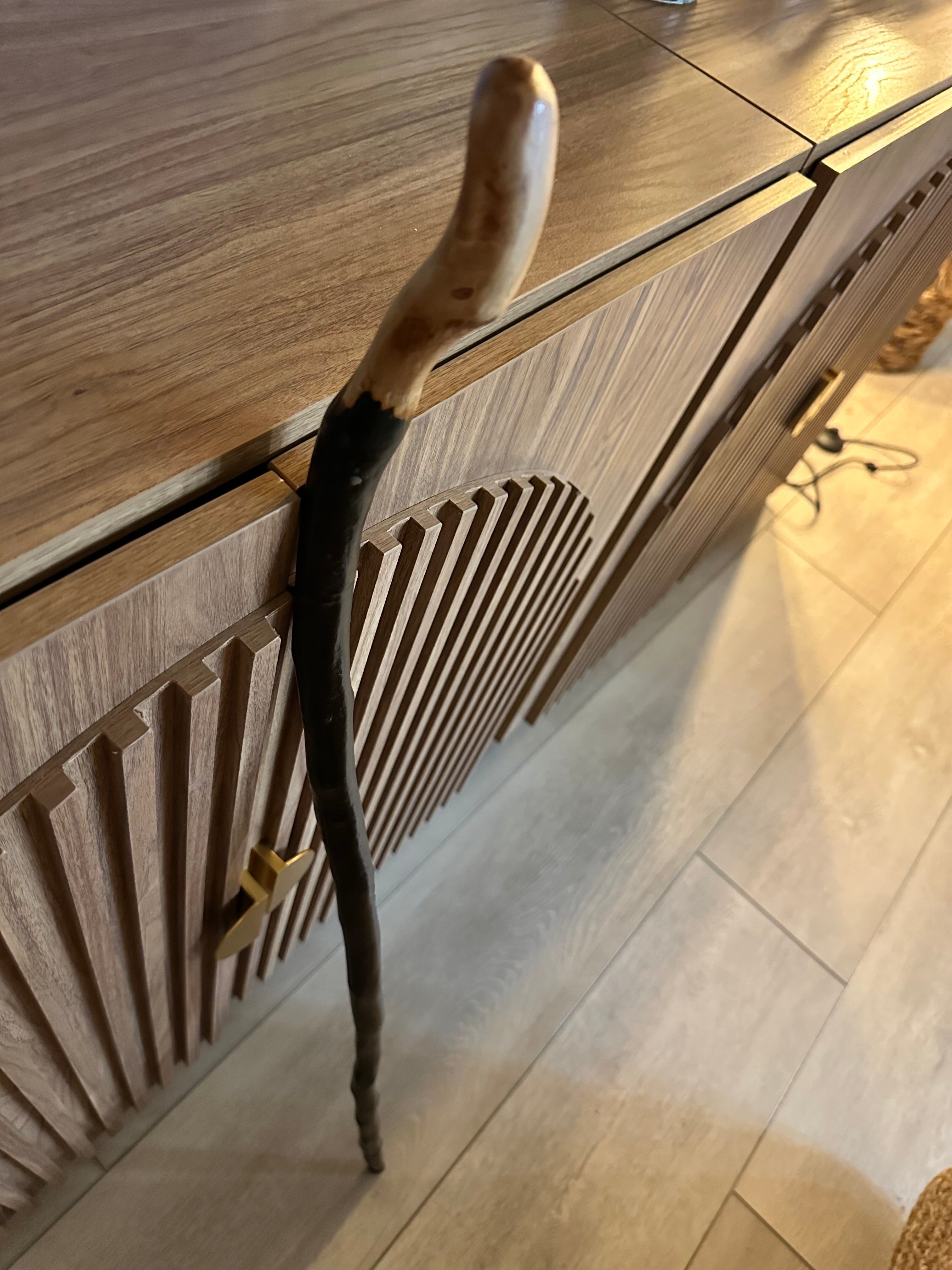 Antique Irish Hawthorn Bent Walking Stick! Early to Mid 1900s. Pretty and Sturdy! 38"